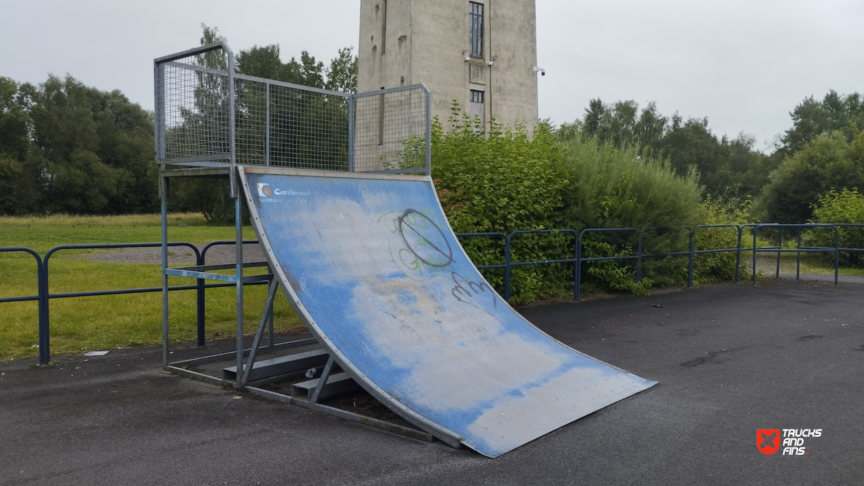 Leval skatepark